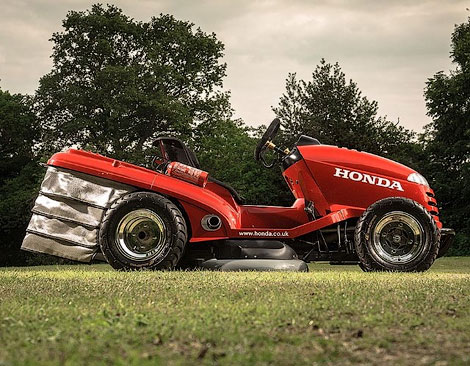 Honda, 110-ти сильная газонокосилка
